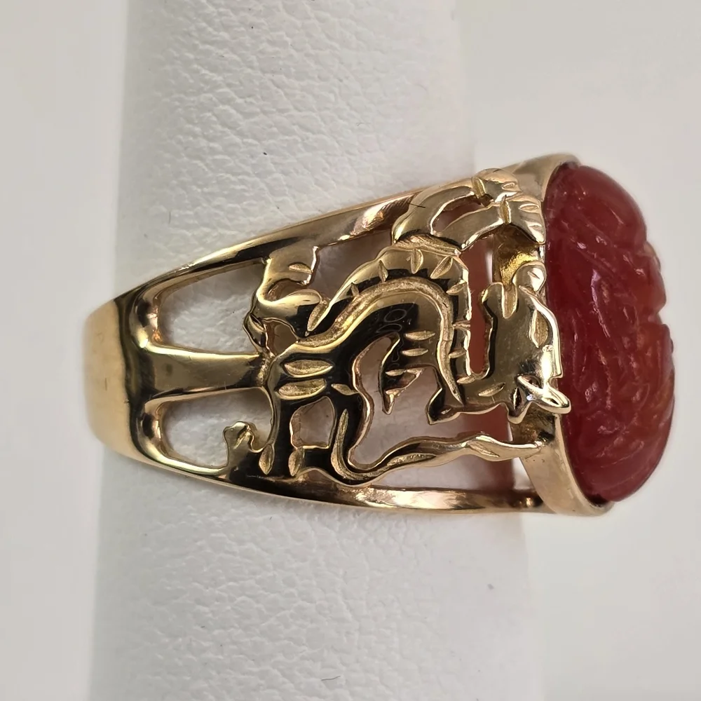 Heavy Rare / 14K Gold Carnelian Carved Chinese Dragon Ring